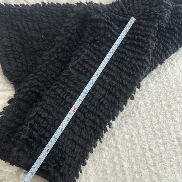 Burning torch cardigan - Picture 13 of 13